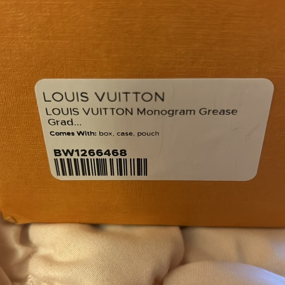 Louis Vuitton Grease Mask Gradient Aubergine Monogram Sunglassess - Picture 14 of 14